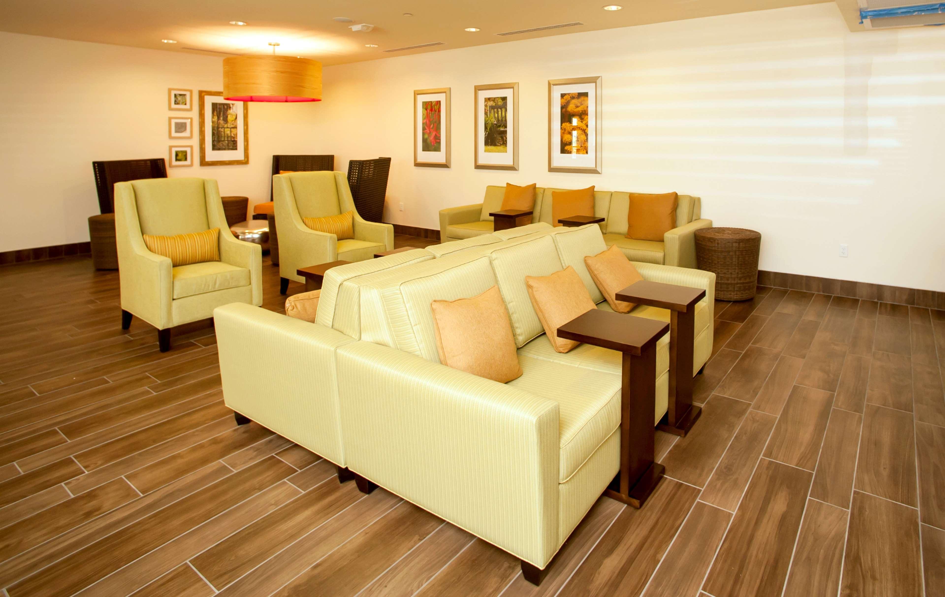 Hilton Garden Inn San Antonio-Live Oak Conference Center Exterior photo